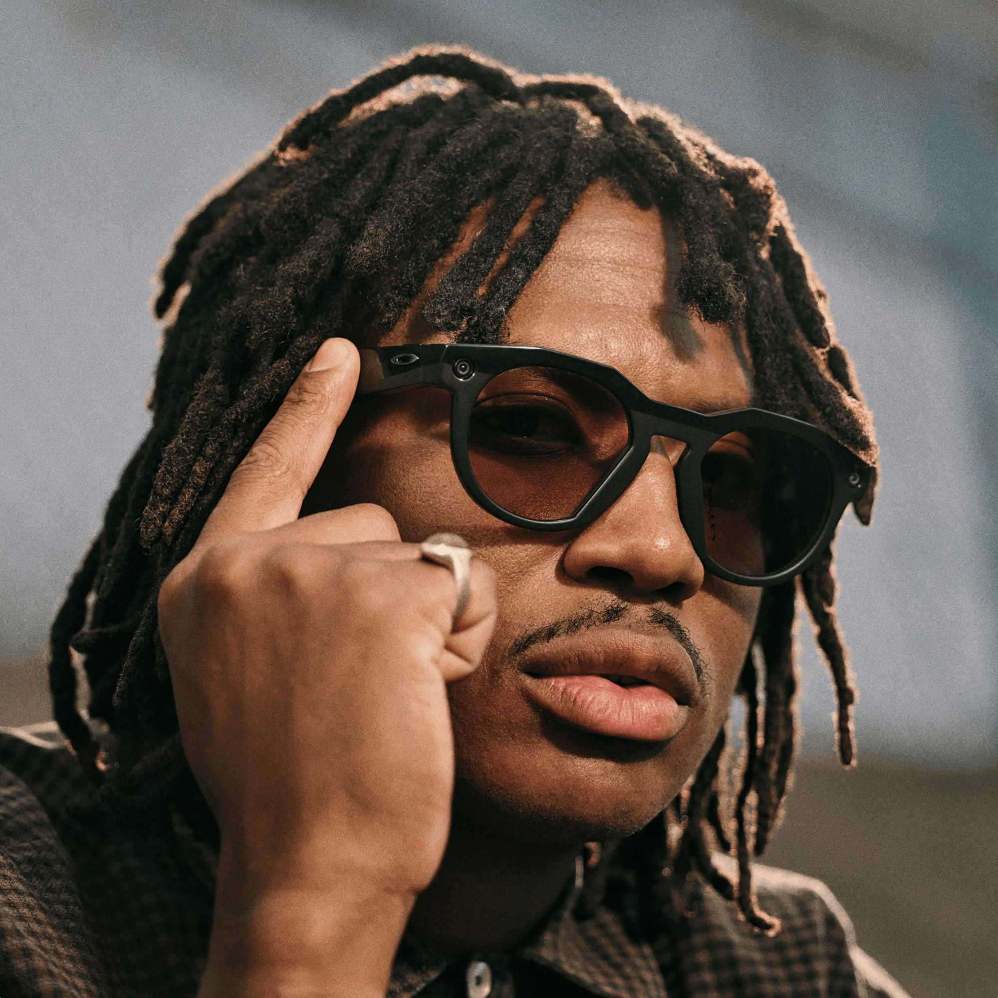 Oakley Meta HSTN - Black, Transitions Amethyst Photochromic