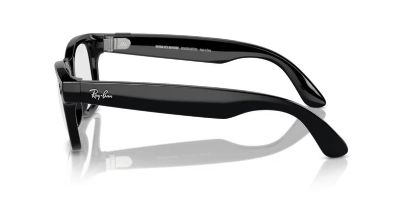 Ray-Ban Meta Wayfarer (smart glasses) - Black/Clear
