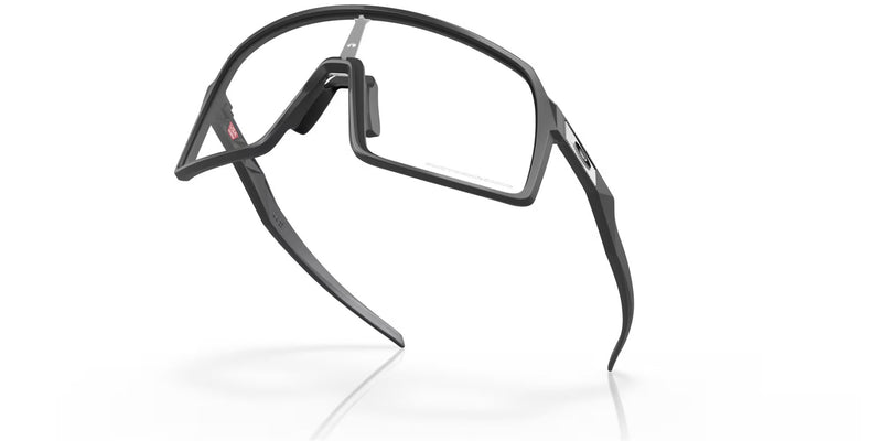 Oakley Sutro - Matte Carbon, Clear To Black Iridium Photochromic