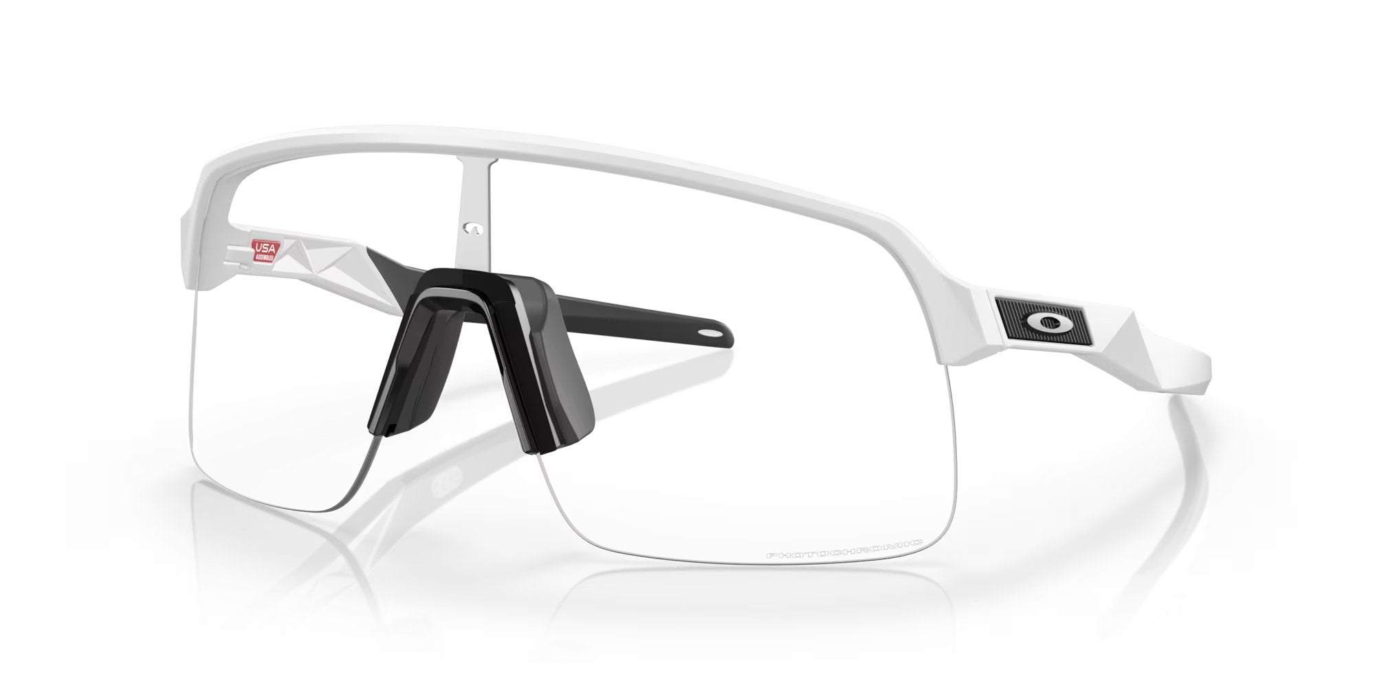 Oakley Sutro Lite - Matte White, Clear To Black Iridium Photochromic