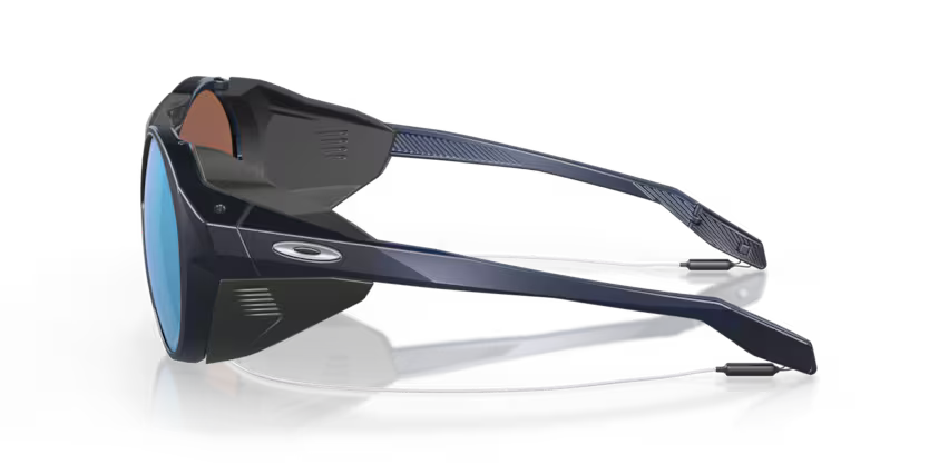 Oakley Clifden - Matte translucent blue