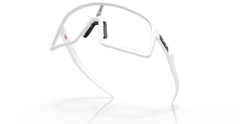 Oakley Sutro - Matte White, Clear To Black Iridium Photochromic
