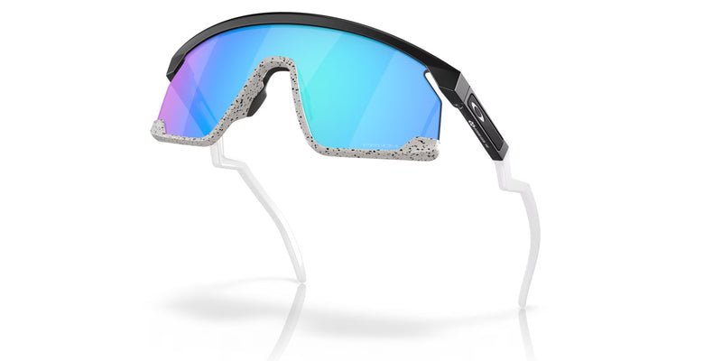 Oakley BXTR - Matte Black, Prizm Sapphire